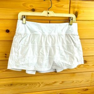 Lululemon white athletic skort- size 6